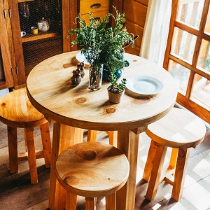 Живая мебель, выполненная из древесины в Кедровом - kedrovyi.mebel54.com | фото